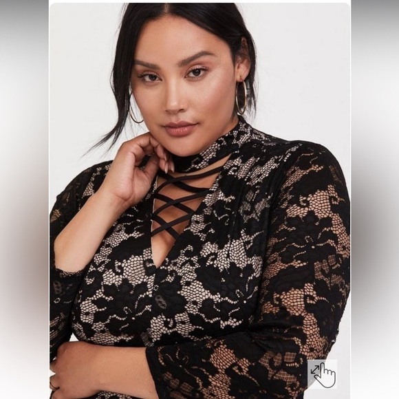 Torrid Black Lace Mock Neck Shift Dress Size 2 Wedding Formal Cocktail Gothic - Picture 2 of 16